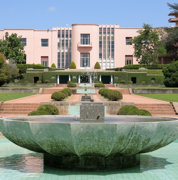 Villa and fountain in the Serralves Gardens, Porto, Portugal